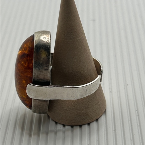 Vintage USSR Sterling Silver Amber Oval Statement Ring - Cognac Amber - Picture 5 of 8